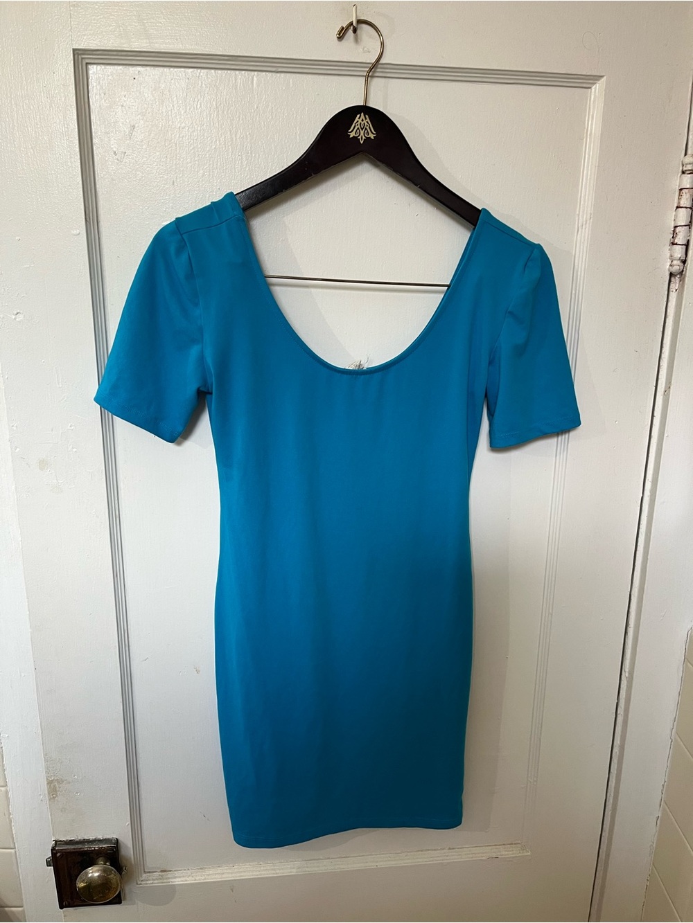 Capella Apparel Turquoise Blue Scoop Neck Bodycon Mini Dress Size L EUC